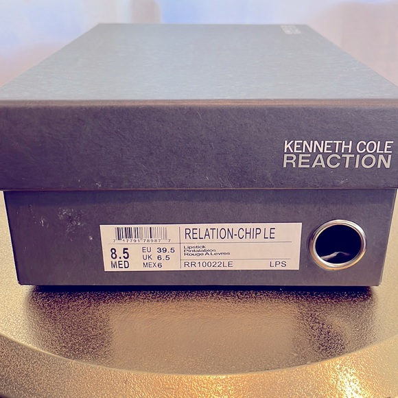 red heels - Picture 5 of 5